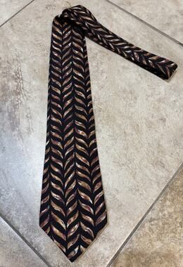 Metropolitan‎ Museum of Art Masterworks Silk Tie Black Gold Leaf Pattern Vintage